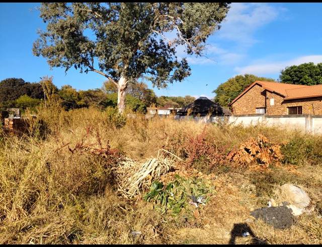 LAND FOR SALE IN CHANTELLE